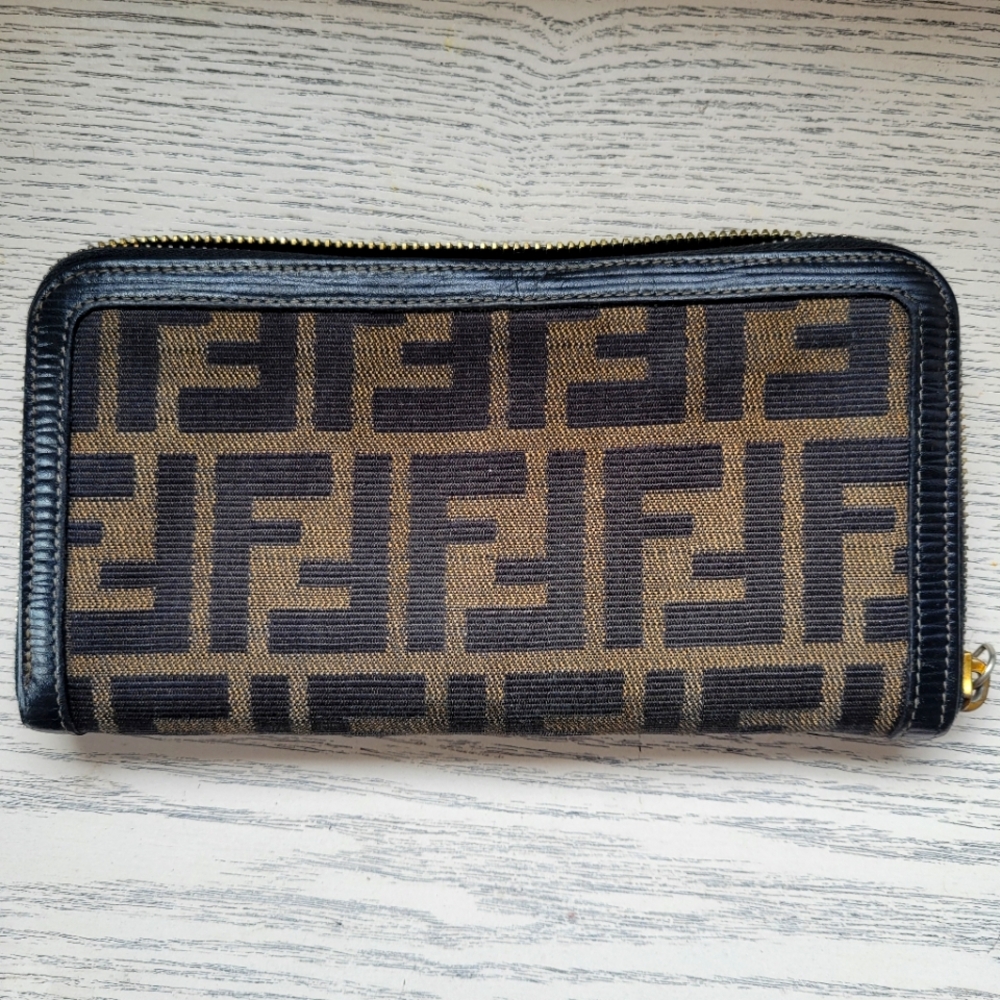 PROJECT Fendi Wallet